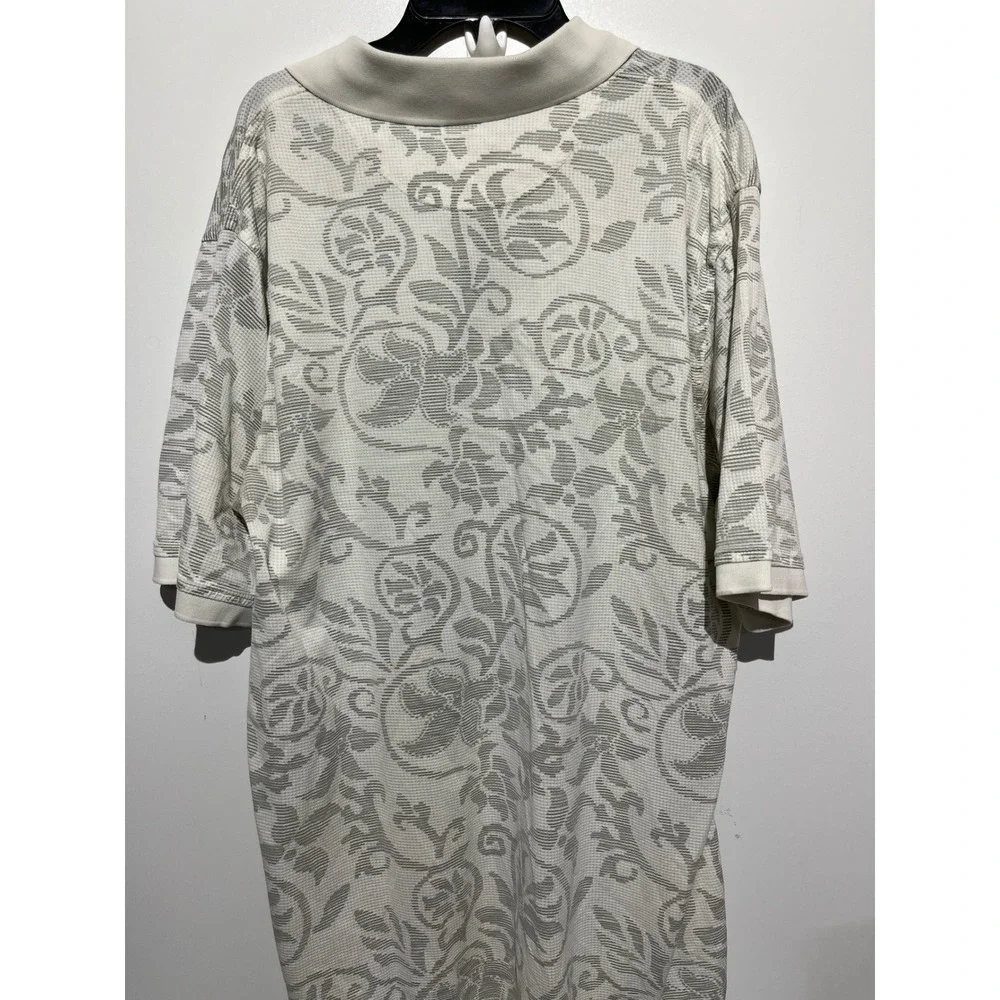 The Skins Game Mens Large Polo Shirt Waffle Knit Scroll Floral Damask Cream Grey
